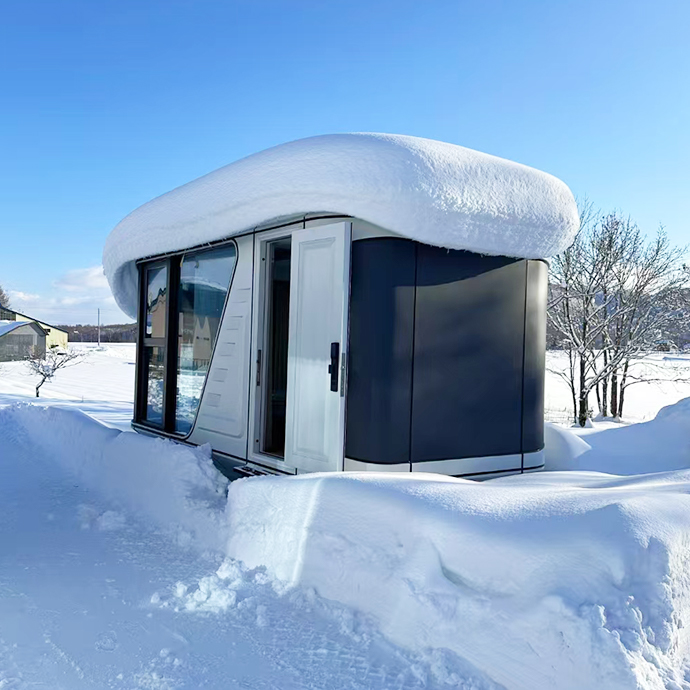 Turnkey Luxury Space Capsule Suite Ready for Immediate Hotel or Resort Installation