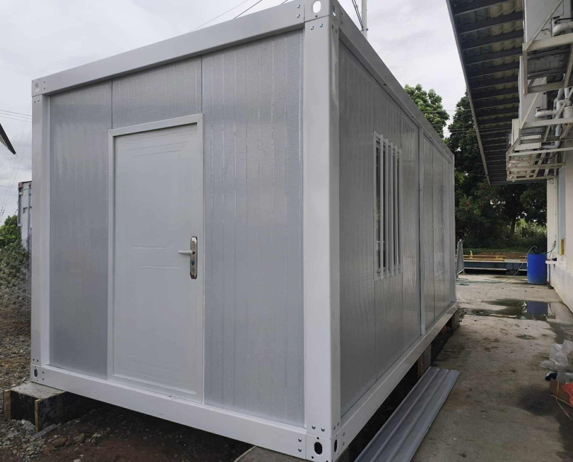 High Quality Quick Assembly Flat Pack Container House, Waterproof Prefab Cabin House
